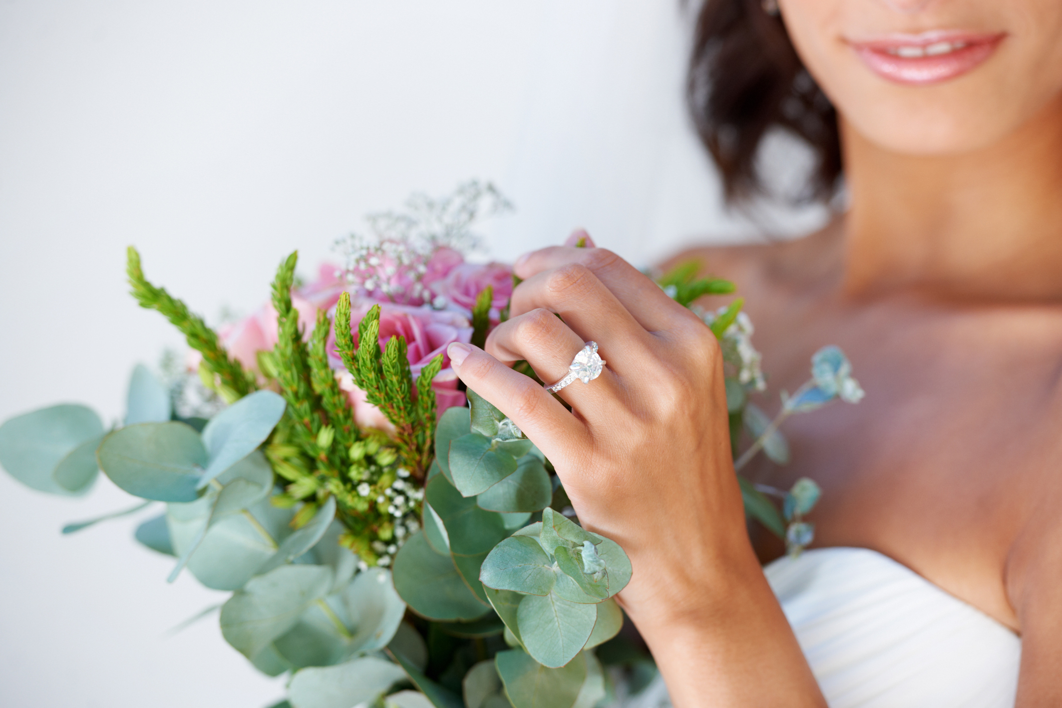 How to Pick the Perfect Bridal Jewelry